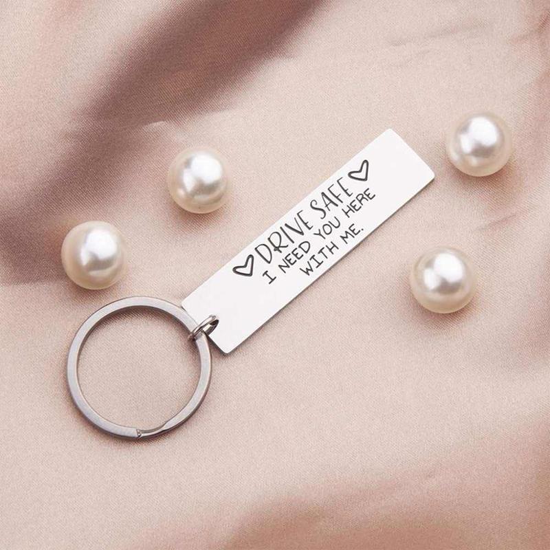 Fashion Keyring Gifts Engraved Drive Safe Keychain