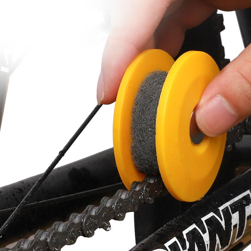 Portable Eco-Friendly Bike Chain Gear Roller Oiler