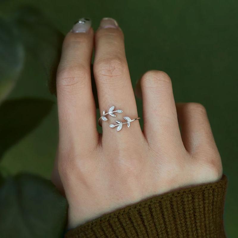 Adjustable Tree Leaf Branch Ring