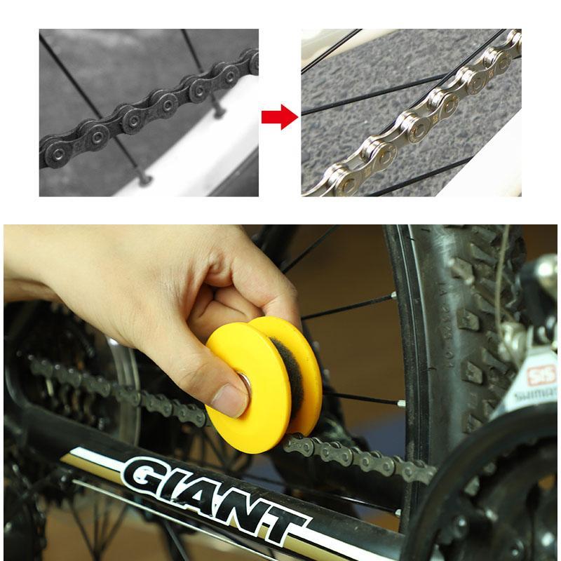 Portable Eco-Friendly Bike Chain Gear Roller Oiler